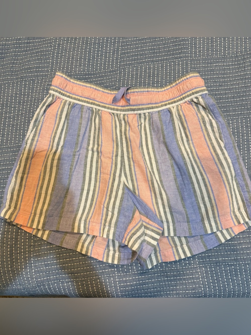 Loft Linen Striped Shorts size Small (matching top available)